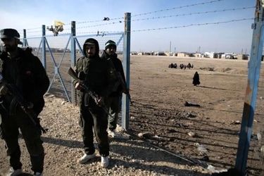  بریدن گوش توسط یک تروریست +18/ ویدئو