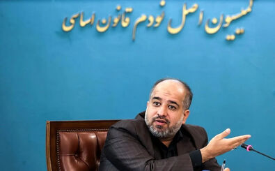 صابرین‌نیوز: به خضریان سیب‌زمینی بدهید پوست بگیرد/ ویدئو