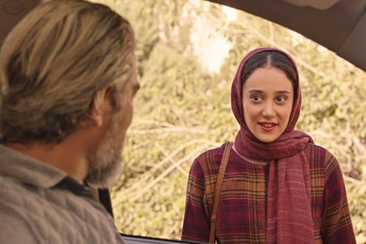 عکس ساحلیِ «ساقی حاجی‌پور» با استایلی جذاب
