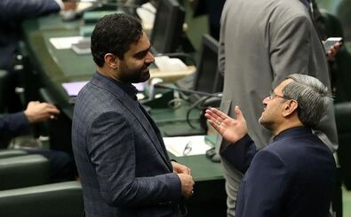 استاندارد دوگانه امیرحسین ثابتی در برخورد با دولت رئیسی و پزشکیان در بحث قیمت دلار
