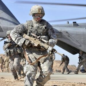 ویدیوی تازه از خلبان آمریکایی حین فرار از ایران!