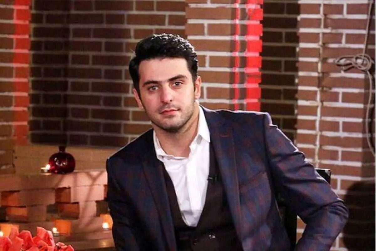 علی ضیا ممنوع‌الکار شد!