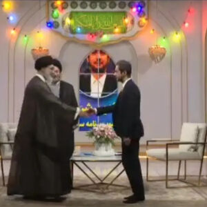 تولد گرفتن چند روحانی برای نجم الدین شریعتی/ ویدئو