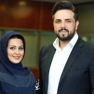 تصویری متفاوت از مجری صدا و سیما همراه با همسرش