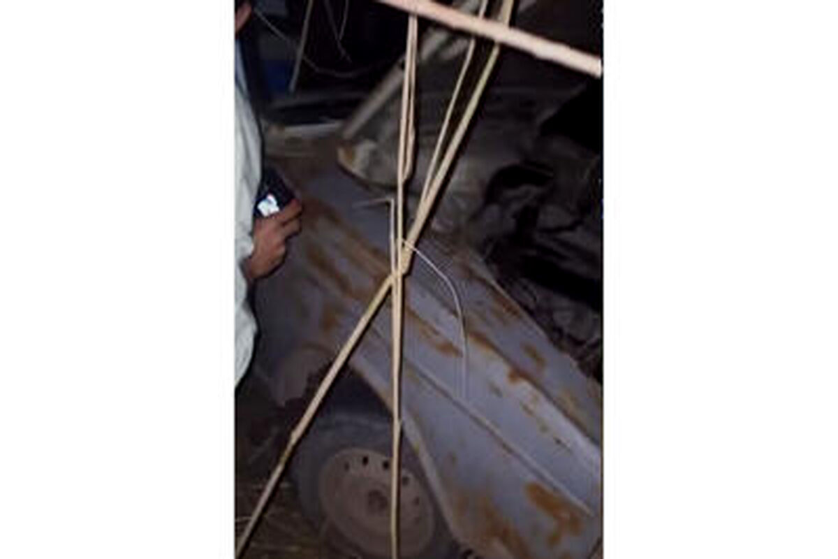 اسکلت مرد گمشده پس از 3 سال در خودروی رها شده پیدا شد/ ویدئو