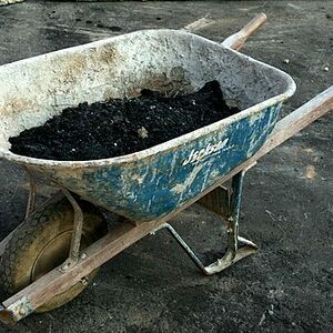 فرغون، هم‌قیمت پژو ۲۰۷ چندسال پیش شد!/ عکس