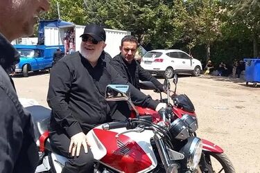 موتور سنگین استاندار تهران در مراسم وداع خبرساز شد