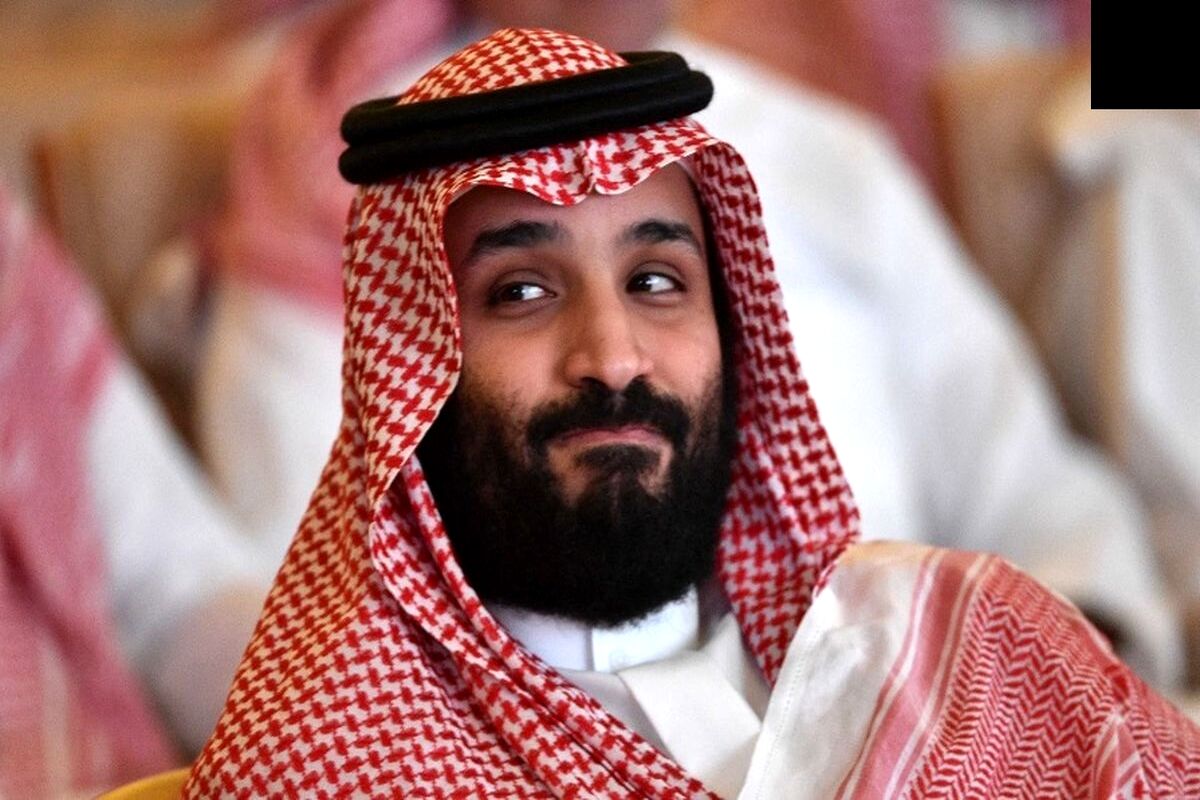 «محمد بن سلمان» ولیعهد عربستان در 11 سالگی در کنار پدرش