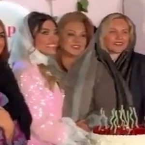محمدرضا حیاتی در مهمونی شبانه بازیگران زن
