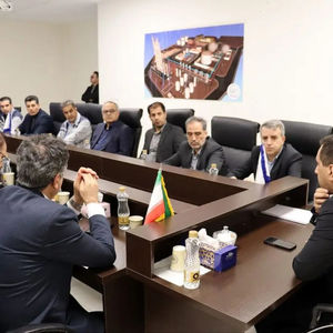 تأکید مدیرعامل پترول بر تکمیل هرچه سریع‌تر نخستین طرح تولید متیل‌آمین کشور