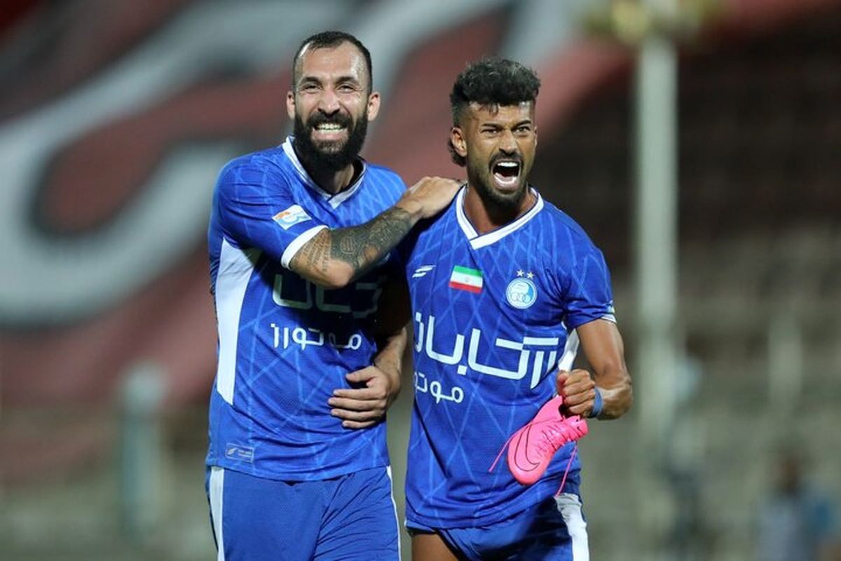 بحران جدید در استقلال/ رامین رضاییان، ساپینتو را آنفالو کرد/ عکس