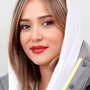 ماجرای مشتی که یک دزد به صورت پریناز ایزدیار زد/ ویدئو