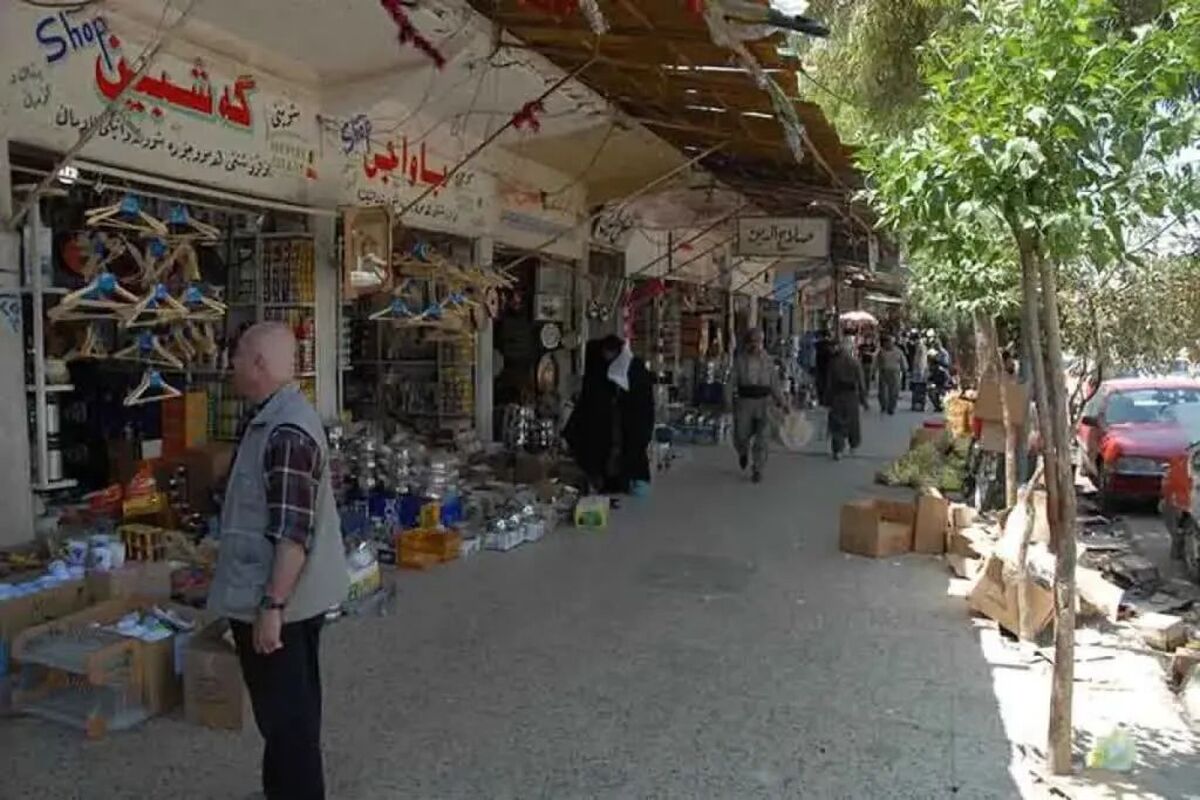 عزتی: مردم پس از توافق، انتظار معجزه نداشته باشند