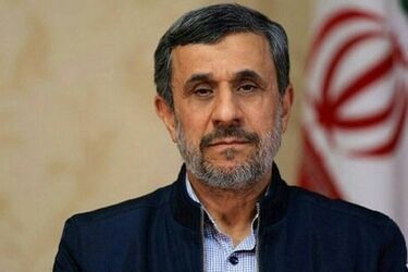 تصاویری از دیدار امروز سه شنبه احمدی‌نژاد با جمعی از دوستان