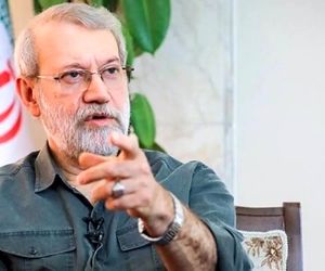 پیغام توییتری علی لاریجانی خطاب به ترامپ