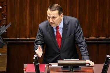 لهستان: باید برای جنگی بزرگی آماده شویم