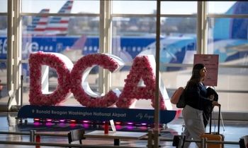 بوی بد بلند شد، فرودگاه‌های واشینگتن تعطیل شد