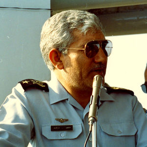 تصویری کمیاب از شهید منصور ستاری در آمریکا
