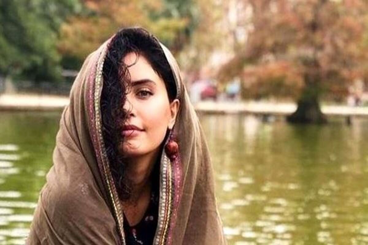 استایل جنجالی الناز شاکردوست در اکران "گوزن‌های اتوبان"