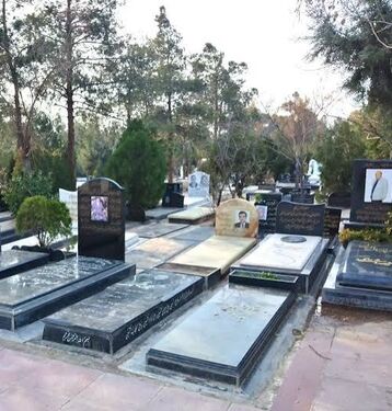قیمت قبر هم میلیاردی شد/ عکس
