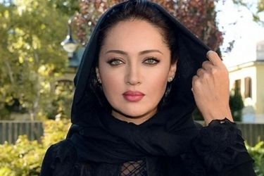 «نیکی کریمی و محمدرضا فروتن» سوار بر دوچرخۀ دونفره/ عکس