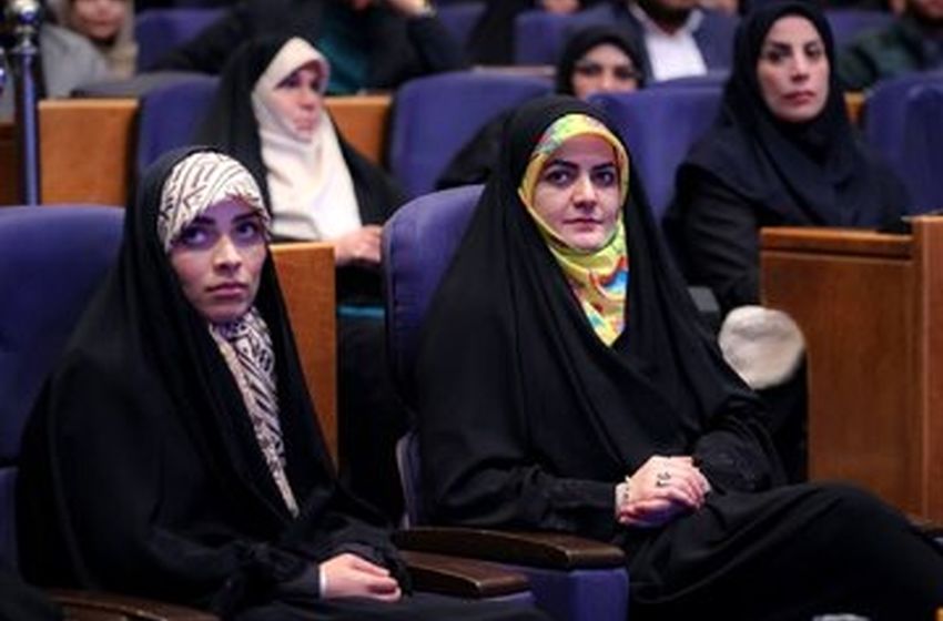 دخترانِ سیاستمداران؛ از حاشیه سازی دختر یک کاندیدا تا دختری در نقش بانوی اول
