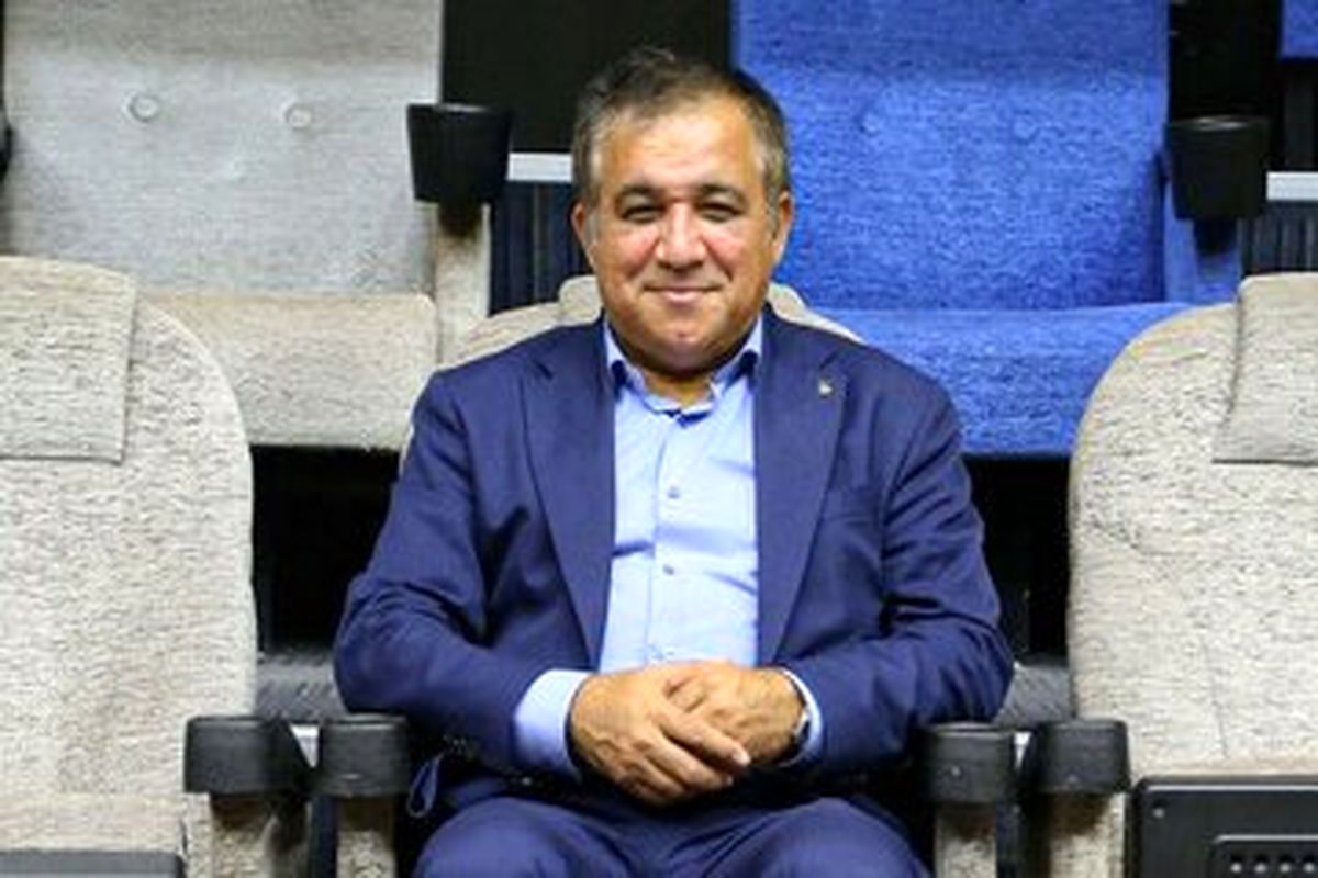 تاجرنیا: از استقلال نمیروم!
