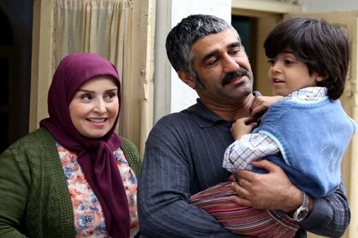 پژمان جمشیدی خطاب به ژاله صامتی: آبرومونو بردی!/ ویدئو