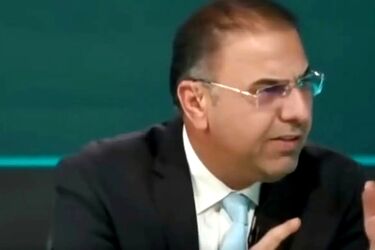 تلاش جالب مجری‌های عرب برای تلفظ «کهگیلویه و بویر احمد»/ ویدئو