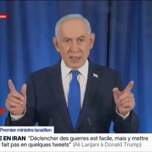 انگشتِ ششم نتانیاهو خبرساز شد/ عکس