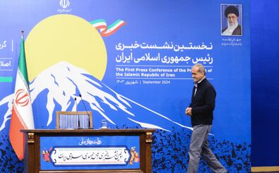نشست خبری رئیس‌جمهور به تعویق افتاد!