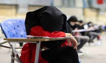 دو عکس جالبی که از دختران کنکوری شکار شد