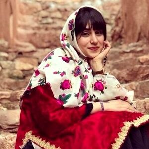 حسین علیزاده: ۷۰ ضربه شلاق پرستو احمدی را به من بزنید/ ویدئو