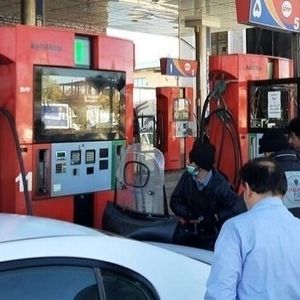 هشدار به دولت درباره تبعات افزایش قیمت بنزین