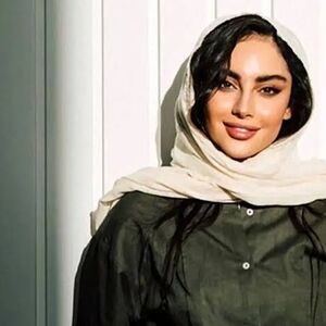 ترلان پروانه با این استایل گنگ از حال و هوای قاجار درآمد/ عکس