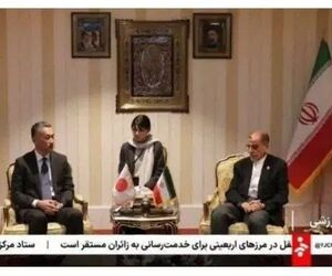 اعتراض به حجاب مترجم سفیر ژاپن در تلویزیون