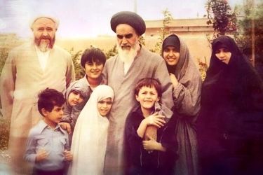 عکس جدید از ۳ دختر امام خمینی