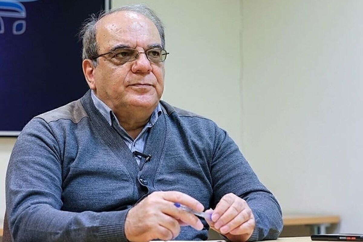 هشدار عباس عبدی: پزشکیان آخرین فرصت است
