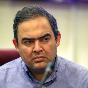 پاسخ داماد روحانی به دهباشی درباره ادعای او در به رهبری رساندن رئیس جمهور اسبق/ عکس