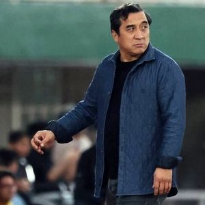 عذرخواهی خداداد عزیزی پس از صحبت‌های جنجالی در تلویزیون