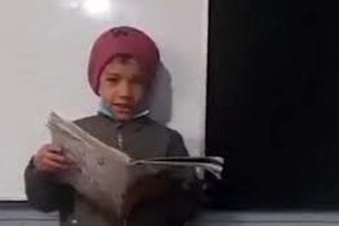 معلم به دانش آموز افغان: «تو حق نداری اینو بگی چون ایرانی نیستی!»/ ویدئو