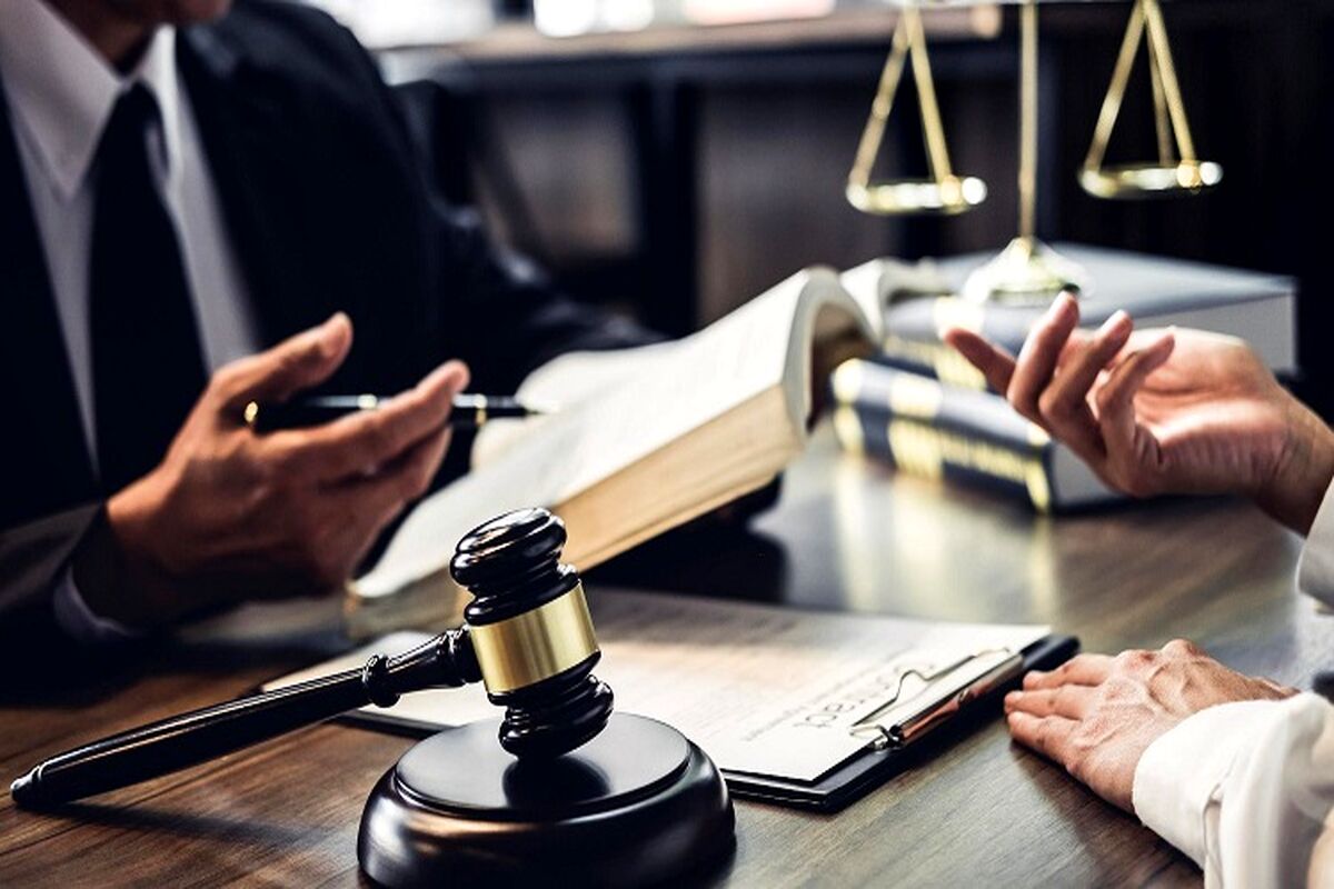 آیا رکورد اقتصادی بر وکالت تاثیر دارد؟