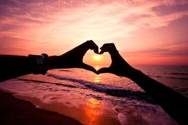 ۷ کاری که خوشبخت ترین زوج ها هر شب انجام می‌دهند