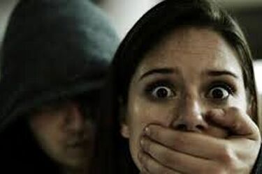 ربودن 13 دختر تهرانی برای اقدام غیر اخلاقی با بهانه بد‌حجابی/ ویدئو