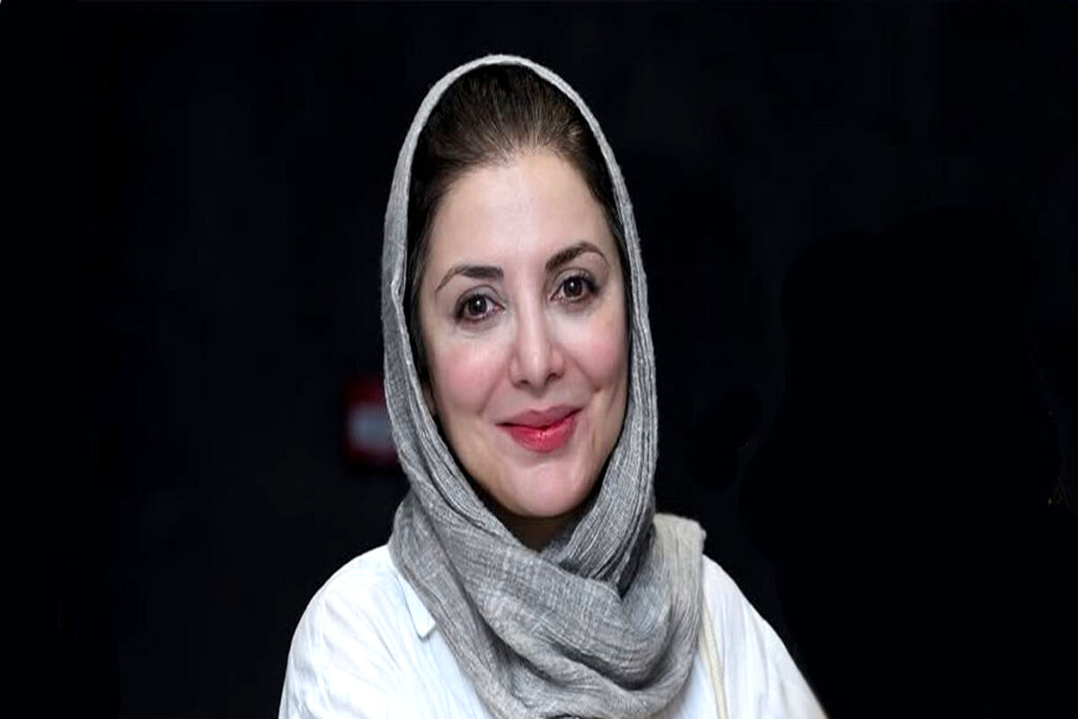  ماجرای خندیدن رویا میرعلمی در مراسم هفتم پدرش/ ویدئو