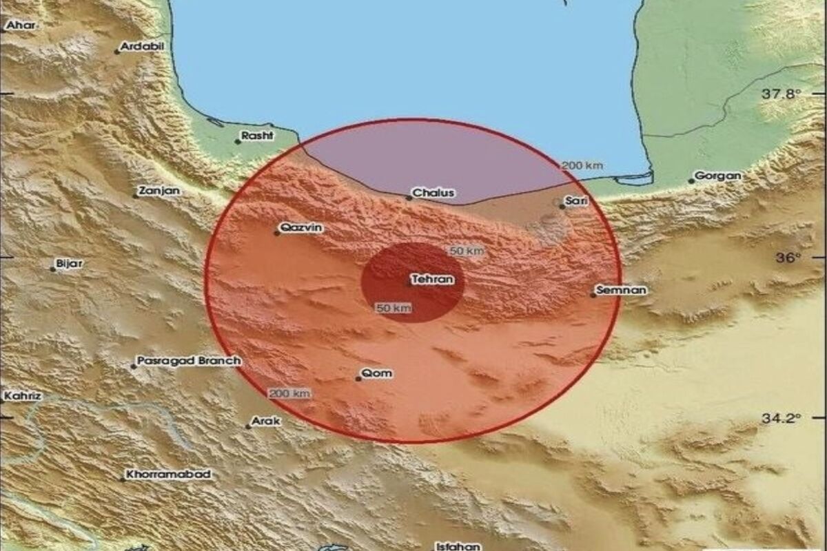 زلزله نسبتا شدید در تهران/ هلال احمر در آماده‌باش/ لرزش‌ها قطع نمی شوند/ زلزله امشب نظامی و تسلیحاتی بود؟