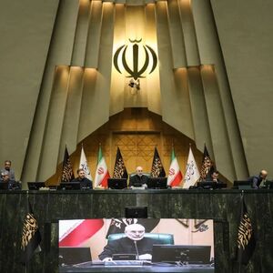 مجازات ورود یا اقامت غیرمجاز اتباع خارجی در قلمرو ایران