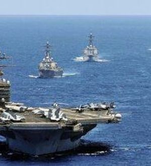 اینکه آمریکا ناوهایش را به منطقه آورده یعنی جنگ نمی‌شود!/ ویدئو