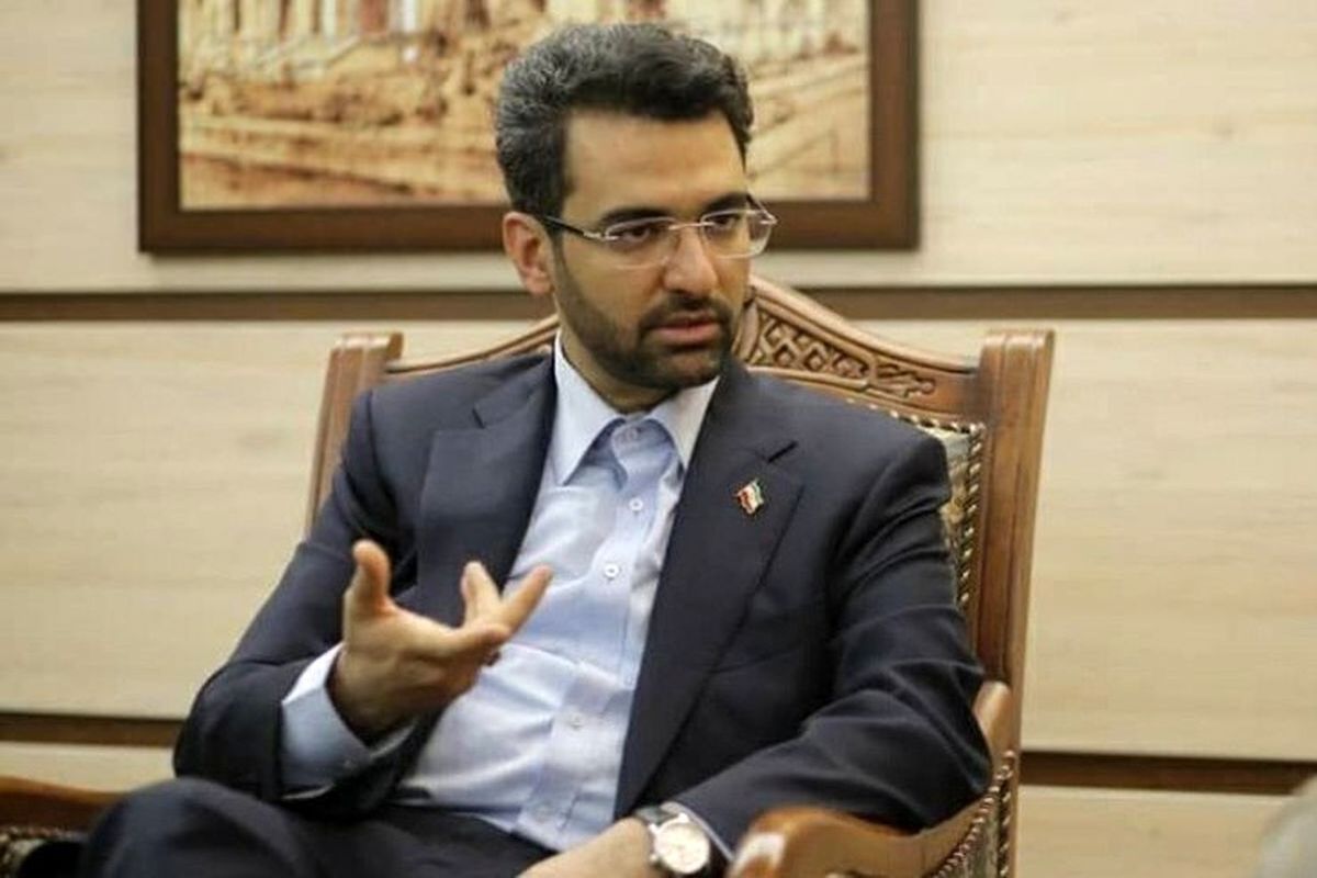 اعتراف آذری جهرمی؛ اگر تجربه ۹۸ را در ۹۶ داشتم، شاید کار تلگرام به اینجا نمی‌رسید/ اینکه وزیر بگوید رفع فیلترینگ به من ربط ندارد، یعنی سیاستمدار توانمندی نیست
