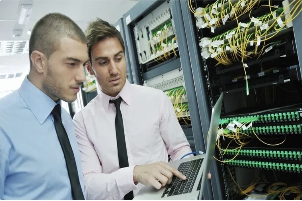 چرا 80٪ دیتاسنتر های شرکت های ایرانی «بمب ساعتی» هستند؟ + راهنمای خنثی سازی آن